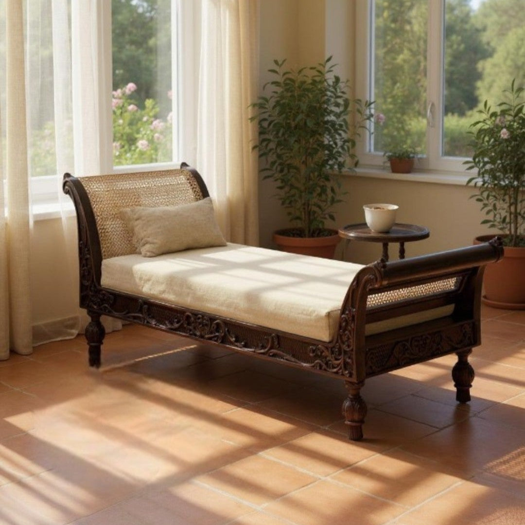 Exquisite Craftsmanship Solid Wood Daybed