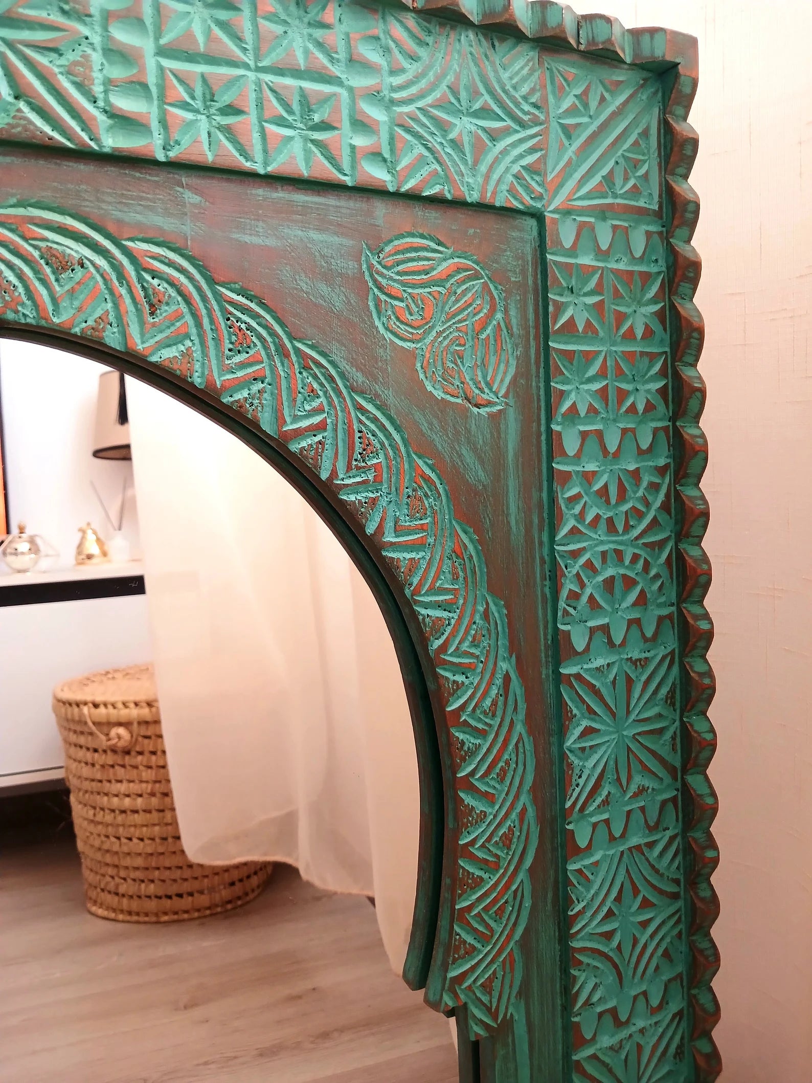 Moroccan Hand‑Carved Wooden Wall Mirror — Vintage Arch Frame, Farmhouse Decor 80 × 60 cm | Living Furn India