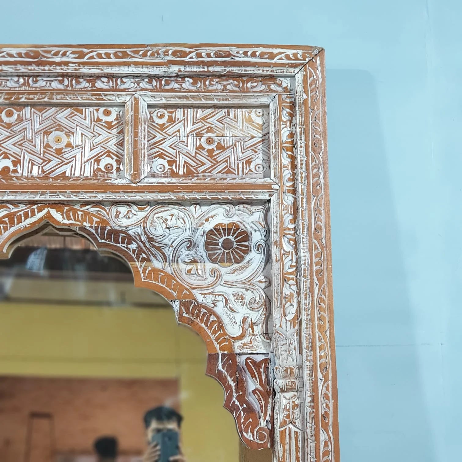 hand carved mirror, mango wood mirror, rustic white mirror, distressed white mirror, large mirror, oversized mirror, full length mirror, wall mirror, mehrab arch mirror, arched mirror, jali lattice mirror, entryway mirror, dressing mirror, decorative mirror, indian furniture, handmade mirror, artisan made mirror, premium wood mirror, quality mirror, durable mirror, sturdy mirror, timeless mirror, elegant mirror, statement mirror, ornate mirror, unique mirror, sculptural mirror, focal piece mirror, handcraft