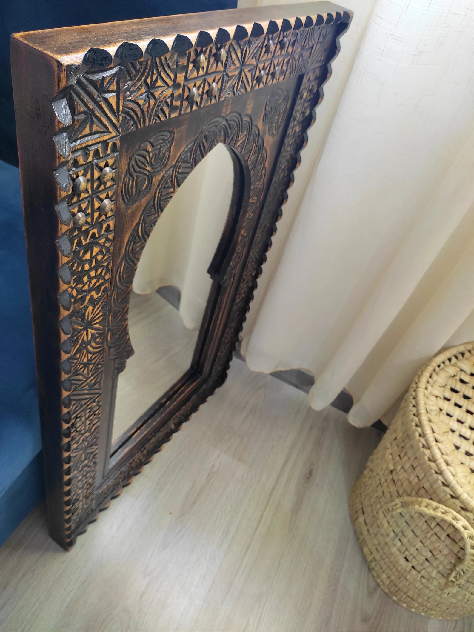 Moroccan Vintage Hand-Carved Wooden Wall Mirror – 80x50 cm, Farmhouse & Antique Decor by Living Furn India